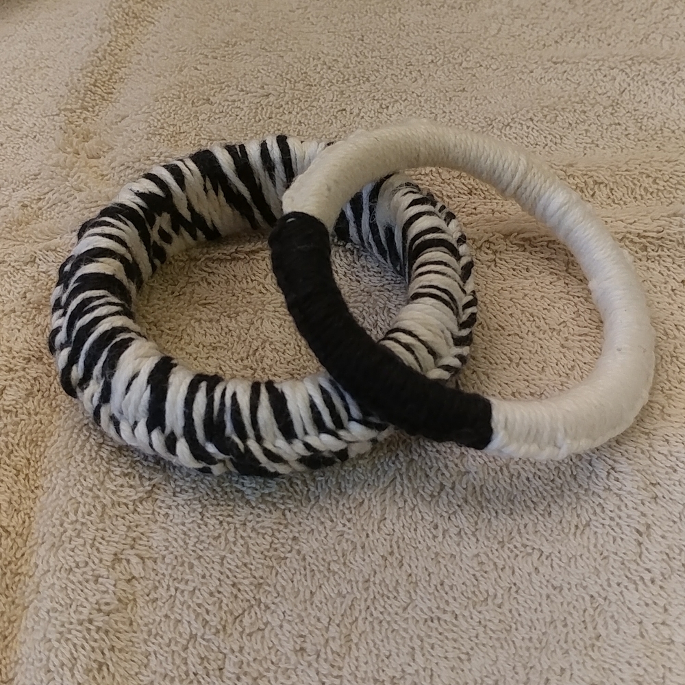 Laigh-Logan Creations - 2 bangle bracelets
